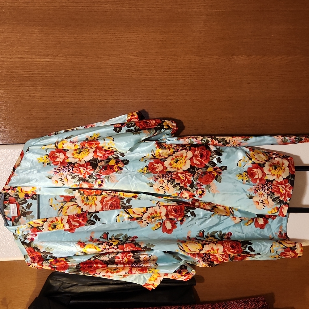 Ms Lovely Kimono robe